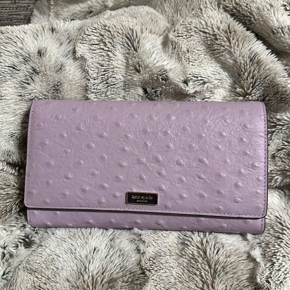 NWOT Kate Spade lavender leather large wallet clutch. Unique crocodile texture.